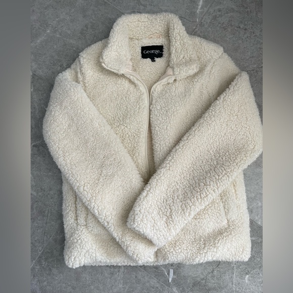 Cream Sherpa Jacket - Picture 3 of 4
